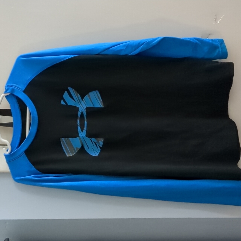 Under Armour long sleeve